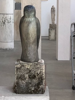 Jane Rosen (LA) -&nbsp;Fledgling Owl, 2020 Hand blown pigmented glass on limestone 23 x 8 x 9 inches, Figure: 15 x 5 x 7 inches, Base: 8 x 8 x 9 inches ROSEN312