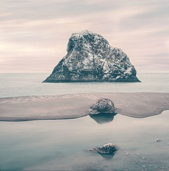 Thomas Hager (LA) -&nbsp;Rock Sky Tide, 2023 archival pigment print 42.5 x 42 inches HAG682